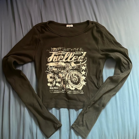 Black Garage long sleeve. - Picture 1 of 1